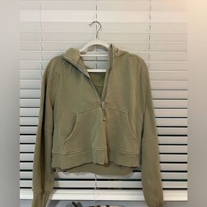 Lululemon Athletica olive green cropped scuba hoodie